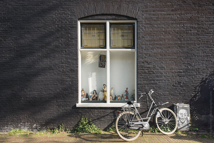 Canal Houses in Amsterdam, Stefanie Pietschmann photography, Dutch houses in Amsterdam, Canal houses Amsterdam, Amsterdam Jordaan houses, Historic homes in Amsterdam, Dutch gables architecture, Amsterdam canal houses