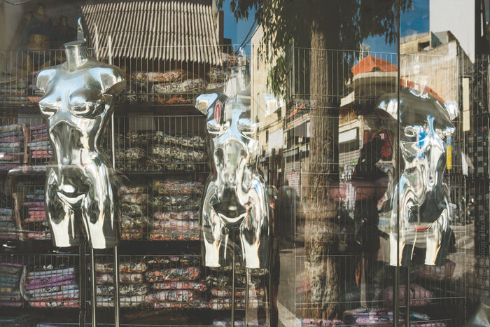 Levinsky Market photography, Levinsky Market Tel Aviv, TelA viv street photography, Window and a view, Stefanie Pietschmann photographer