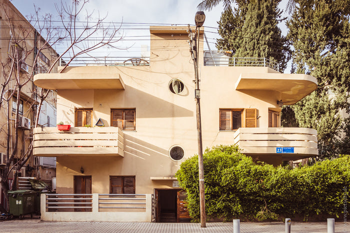 Bauhaus architecture Sderot Yehudit Tel Aviv, Bauhaus building Tel Aviv Israel, White City Tel Aviv Bauhaus architecture, Bauhaus balcony Tel Aviv building, modernist architecture Tel Aviv, Bauhaus house Tel Aviv street, Sderot Yehudit 23 Tel Aviv archite