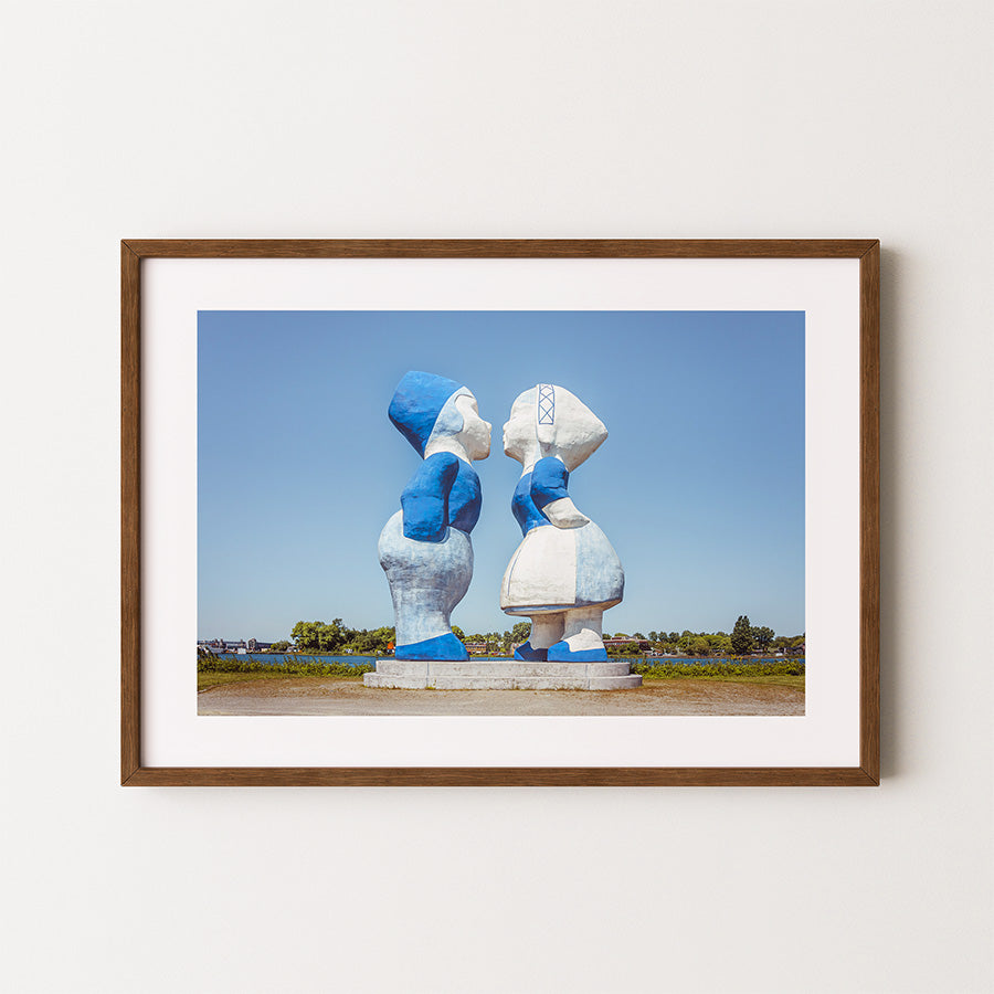 Amsterdam wall art, Dutch Kissing Couple print, Romantic Amsterdam poster, Fine art Amsterdam print, Kissing Couple wall decor, Amsterdam fine art photography